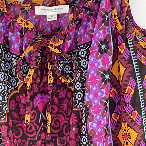 BeachLunchLounge Camisole Tunic Top - Picture 2 of 8